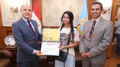 تكريم الفائزين بالمركز الأول على مستوى الجمهورية في مسابقات التعليم