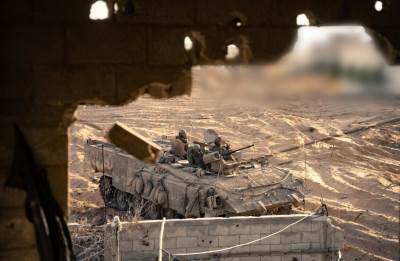 مقتل جندي إسرائيلي وإصابة 3 آخرين بجراح خطيرة في معارك بقطاع غزة