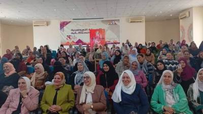 محافظ المنيا: القومي للمرأة يعزز مكانة المرأة في التنمية ويخدم آلاف المستفيدات بمبادرات نوعية