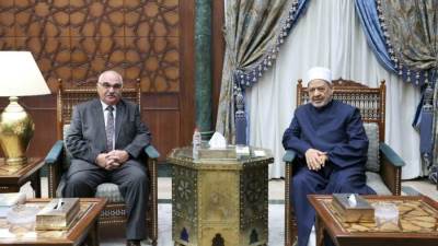 شيخ الأزهر يستقبل رئيس هيئة قضايا الدولة ويهنئه بمنصبه الجديد