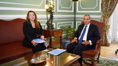 وزير الخارجية والهجرة يستقبل السيدة غادة والى المديرة التنفيذية لمكتب الأمم المتحدة المعني بالمخدرات والجريمة