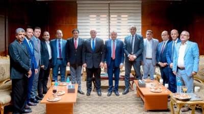 قيادات بني سويف تكرم الدكتور منصور حسن احتفاء بجهوده في قيادة الجامعة