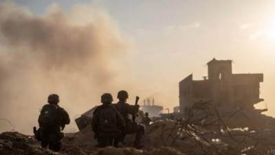 إصابة ثلاثة جنود بجروح خطيرة ومتوسطة بانفجار عبوة ناسفة جنوب قطاع غزة