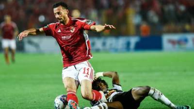 عاجل| بالتفاصيل والكواليس.. خطة الأهلي لقطع طريق الزمالك في "الحريف"!