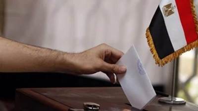 سفير مصر لدى كينيا: مشاركة أبناء الجالية في انتخابات "الشيوخ" تعكس وعيهم الوطني