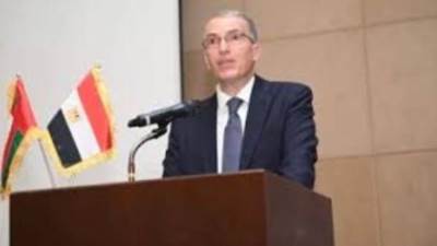 سفير مصر لدى سلطنة عمان: مشاركة الجالية في "انتخابات الشيوخ" تمثل امتداداً لصورة الوطن الديمقراطية