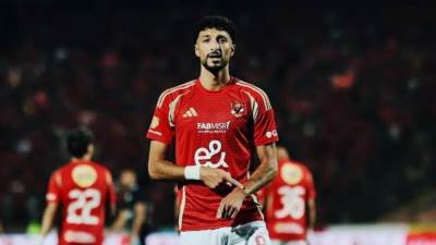 عاجل.. وسام أبوعلي يكشف حقيقة انتقاله إلي بيراميدز