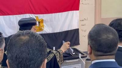 عاجل| البابا تواضروس الثاني يدلي بصوته في انتخابات مجلس الشيوخ 2025