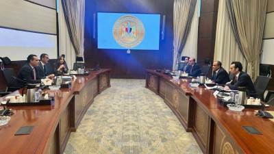 عبد العاطي والخطيب يؤكدان ضرورة التكامل بين السياسة الخارجية والسياسات الاقتصادية لتعزيز مكانة مصر