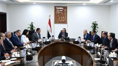 رئيس الوزراء يتابع مشروعات إعادة إحياء وسط البلد