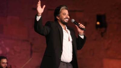 مصطفى حجاج والفلكلور الكولومبي على مسرح المحكى بمهرجان القلعة.. الثلاثاء 