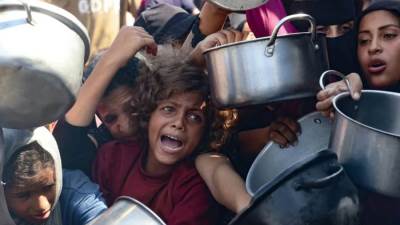 الأونروا: أطفال غزة "محكوم عليهم بالموت" إذا لم تصل المساعدات