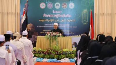 مفتي الجمهورية : مصر الأزهر ستظل عبر تاريخها المديد مهوى أفئدة طلاب العلم