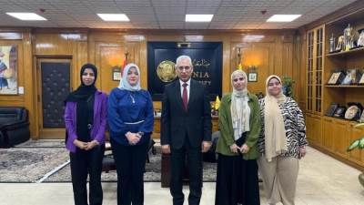 جامعة المنيا فريق "Swift"  يفوز بجائزة مالية جنيه من مسابقة Gen Z الوطنية