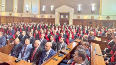 اعضاء النيابة الإدارية الجدد يؤدون اليمين الدستورية أمام رئيس مجلس القضاء الأعلى "صور"