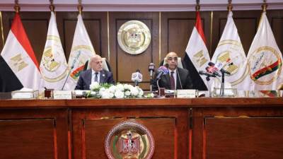 أعضاء هيئة النيابة الإدارية الجُدد يؤدون اليمين القانونية أمام وزير العدل بحضور رئيس هيئة النيابة الإدارية