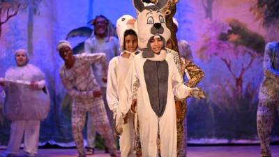 «أمادو» الأفريقي في عرض مسرحي لفرقة قصر ثقافة ببا بمهرجان مسرح الطفل 