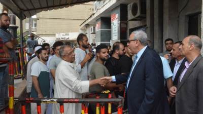 بالصور.. محافظ الغربية يتفقد الخدمات في مكتب تصديقات الخارجية ودار الكتب بطنطا