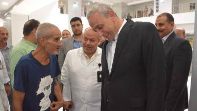  محافظ الغربية يراجع الخدمات الطبية بمستشفى طنطا العام الجديد