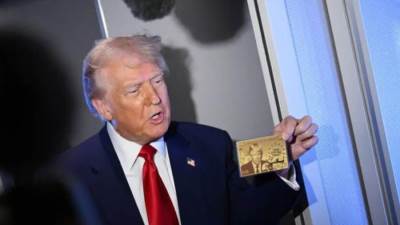 ترامب يكشف عن "البطاقة الذهبية" للإقامة مقابل مليون دولار