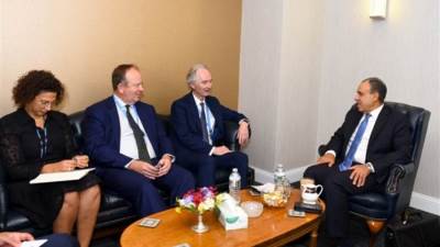 وزير الخارجية يلتقى مبعوث الامم المتحدة الخاص إلى سوريا