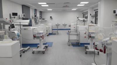  وزير الصحة يتلقى تقريرًا ميدانيًا لـ29 مشروعًا صحيًا جاريًا في 12 محافظة