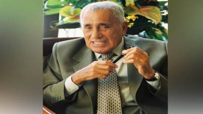 "هيكل".. الجورنالجي الذي خطف مجد الوزراء بحبر قلمه