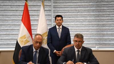 وزير الشباب يشهد مراسم توقيع بروتوكول تعاون مع الهيئة العامة للرقابة على الصادرات