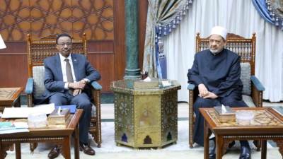شيخ الأزهر يستقبل وزير التعليم العالي والبحث العلمي السوداني لبحث تعزيز التعاون المشترك