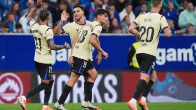 برشلونة يسحق أوفيدو في الليجا