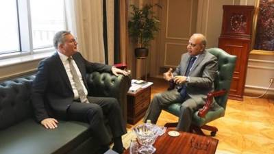 وزيرا الكهرباء والبترول يبحثان التوسع بمشروعات الطاقات المتجددة