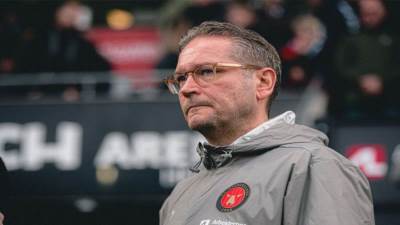 الدنماركي يقترب من خلافة الاسباني في الأهلي