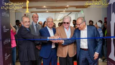 «القاهرة السينمائي» وجامعة كوفنتري يوقعان مذكرة تفاهم ويفتتحان مركز كوفنتري الإعلامي