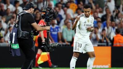 ريال مدريد يعتلى صدارة الليجا