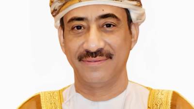 سفير سلطنة عمان بالقاهرة يهنئ مصر بمناسبة فوز "العناني" بمنصب مدير عام اليونسكو