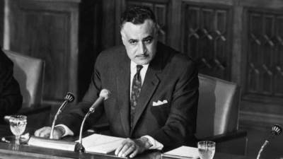 شاهد.. كيف غيّر "عبدالناصر" خريطة الإعلام والثقافة والحياة في مصر بعد 67؟