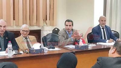 إجراء المقابلات مع المتقدمين للوظائف الاشرافية بكفر الشيخ 