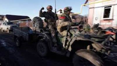 القوات الروسية تدمر قطارات تنقل قوافل آليات عسكرية أوكرانية في سومي