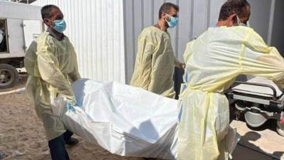 الاحتلال الإسرائيلي يسلم مستشفيات قطاع غزة 15 جثمانا لشهداء تم الإفراج عنهم