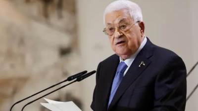 أبومازن يؤكد جاهزية مؤسسة دولة فلسطين لتولي مسؤولياتها كاملة في قطاع غزة