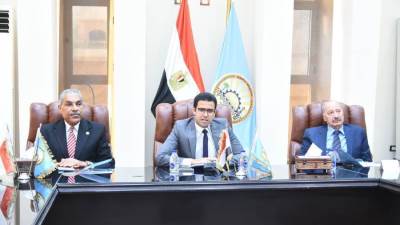 نائب محافظ مطروح يستقبل وفد المجلس القومي لحقوق الإنسان