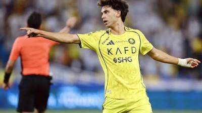 بعد مراسلته على الخاص.. جواو فيليكس يفاجئ مصورا هنديا بطلب غريب