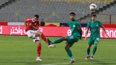 "الدوري نار".. تعرف على شكل صراع القمة بعد "مفرمة الكبار"