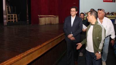 وزير الثقافة يتفقد المسرح القومي للطفل «عبدالمنعم مدبولي»