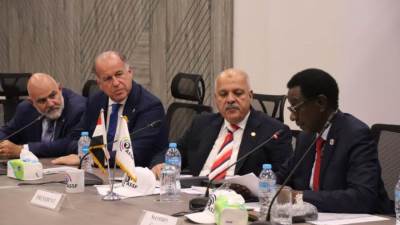 حازم حسني يحتفظ برئاسة الاتحاد الأفريقي للرماية بالتزكية 