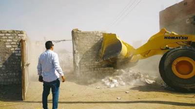 إزالة 40 حالة تعدٍ واسترداد أكثر من 108 أفدنة بأسيوط