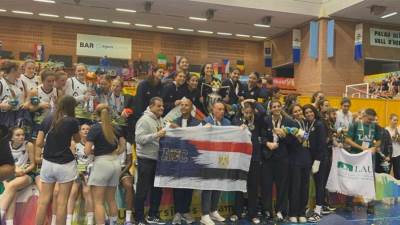 الجامعة الأمريكية تتألق في النسخة العاشرة من بطولة العالم للجامعات ببرشلونة