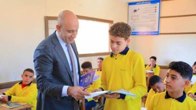 عبداللطيف: نسعى لإعداد جيل صانع للتكنولوجيا وليس مستخدمًا لها فقط