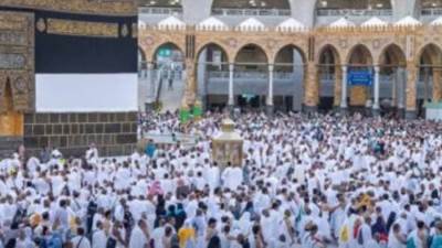 محافظ المنيا يدعو العاملين وأسرهم للتقدم لأداء فريضة الحج لعام 2026 وفق ضوابط وزارة التنمية المحلية