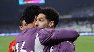 الجبلاية تحتوي أزمة "شوبير والشناوي" بـ"صورة"